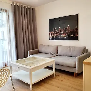  Apartament Zajezdnia Polska